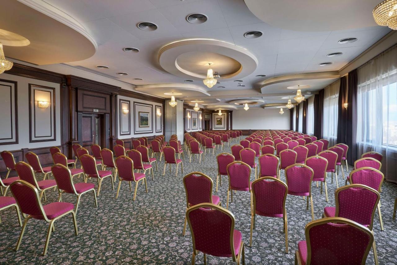 Radisson Hotel Plovdiv Buitenkant foto
